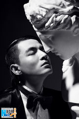 高清：李学庆复古写真 演绎与“维纳斯”人神之吻