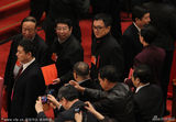 组图：成龙张国立冯小刚开心合影 明星两会扎堆