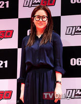 组图：高贤贞等牵手为新片《Miss GO》造势