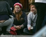 放大镜：英公主为爱苦瘦身 肥妹如今也穿迷你裙