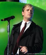 组图：西城男孩火爆开唱 女子组合精彩献艺