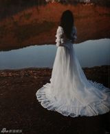 组图：岩佐真悠子性感写真突破尺度