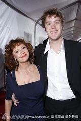 幻灯图集：《可爱的骨头》首映 斯皮尔伯格助阵