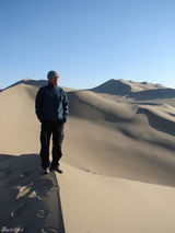 高清：夏雨拍戏之余热衷环保 呼吁防止沙化