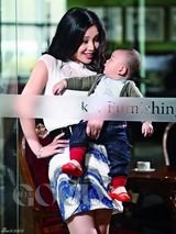 高清图：孔维最新时尚大片 携子出镜风情无限