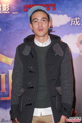 组图：《私人订制》香港首映 葛优劝观众别认真