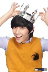 组图：MBLAQ独家时尚写真 帅气身姿风度翩翩