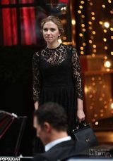 组图：马修麦康纳携手斯嘉丽 演绎老马丁广告片