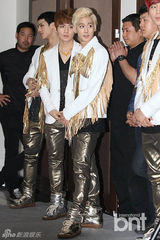 组图：韩团TEENTOP首次举办单独演唱会