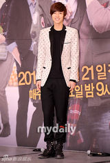 组图：韩星池昌旭黄信惠等出席新剧发布会