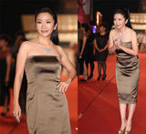 组图：金钟奖红毯女星爆乳裸背抢镜秀性感
