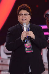 组图：和声韩红献导演处女秀 称PK黄绮珊会死