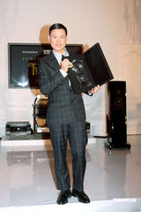 幻灯：张学友推全新大碟 因版税问题或将被无线封杀