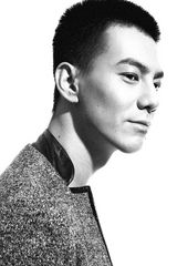 组图：张殿菲复出写真初现熟男气质