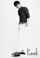 高清组图：韩团INFINITE黑白写真散发致命吸引力