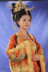 组图：《太平公主》李湘挑战武则天演绎古典美