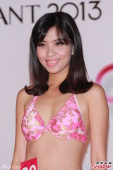 组图：亚洲小姐选拔深圳面试 选手身段招数各异