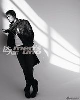 组图：邵兵春装大片曝光 岁月磨砺更显成熟酷感