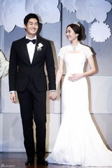 高清组图：韩星情侣刘志泰金孝珍婚礼 众星到场祝贺