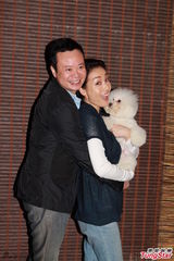 组图：梁思浩庆生频落泪 庄思敏江美仪等捧场