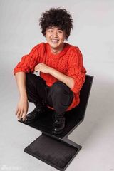 组图：包贝尔搞怪再升级 假发出镜爆笑