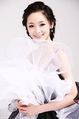 高清图：李曼曝光最新写真 温婉可人清纯靓丽