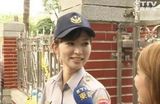 组图：台湾女警花酷似林志玲网络走红