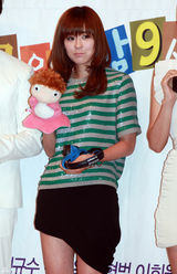 组图：金在中主演电视剧《守护BOSS》发布会