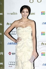 组图：第32届韩国青龙电影奖颁奖典礼群星闪耀