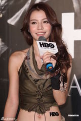 组图：李毓芬性感写真日系风