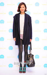 组图：孔侑郑日宇赵允熙等出席咖啡店开业仪式