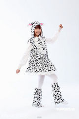 幻灯图：“萝莉塔公主”许雅涵登陆内地综艺