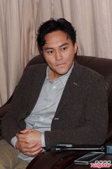 组图：张智霖否认购浅水湾豪宅