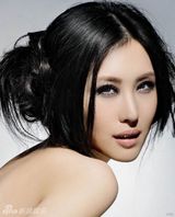 组图：80后演员田朴珺写真 曾演《甄嬛传》