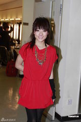 组图：钟舒漫刘璇录制节目 李治廷苦练舞功受邀