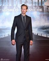 组图：盘点亚历山大-斯卡斯加德十佳西装造型