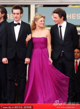 幻灯图集：《蒙彼利埃公主》首映 名模爱娃性感亮相