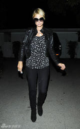 高清图：希尔顿疑受好友去世影响 欲年内结婚