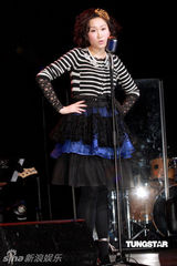 高清组图：王菀之不计前嫌原谅好友 张敬轩因病失约