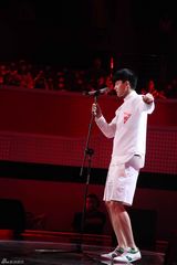 四评审首亮相快男彩排 20强诞生战两晚直播(图)