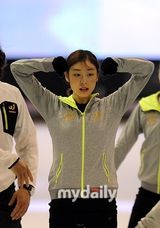 组图：韩滑冰公主金妍儿出席演出公开彩排