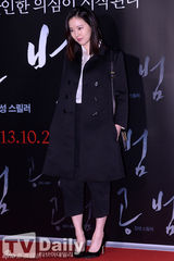 组图：f(x)宋茜雪莉等助阵《共犯》VIP试映