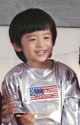 组图：Lucas5岁生日 盘点可爱成长史