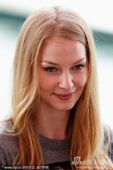 组图：《锅匠裁缝士兵间谍》发布 影帝费尔斯受瞩目