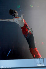 高清组图：郑秀文香港红馆开唱 与刘德华贴面掀高潮