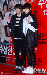 组图：EXO少女时代等助阵《可疑的她》试映会