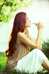 组图：程响为新专辑拍摄写真 清新气质显露